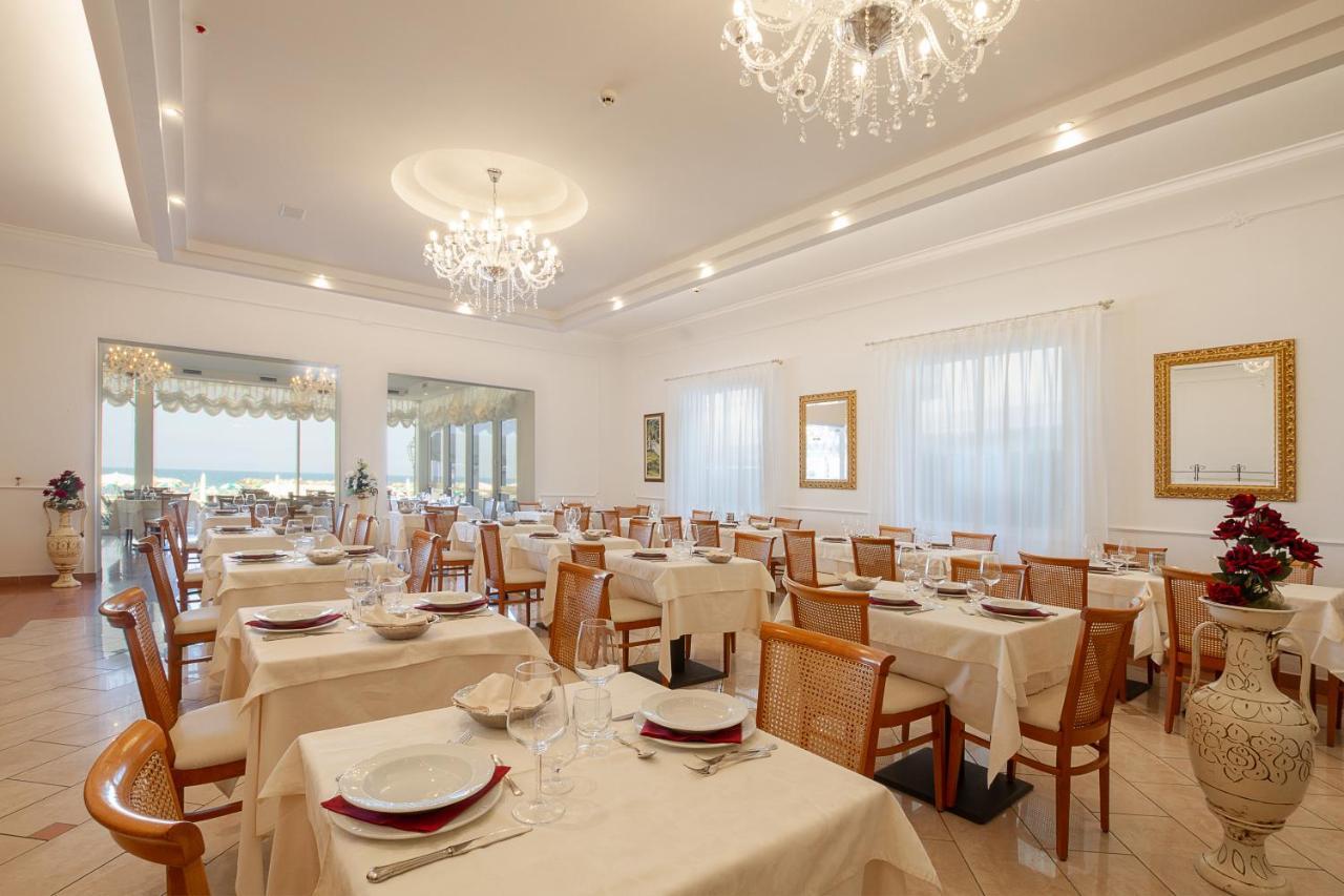 Hotel Rosa Maria Elite Bellaria-Igea Marina Buitenkant foto