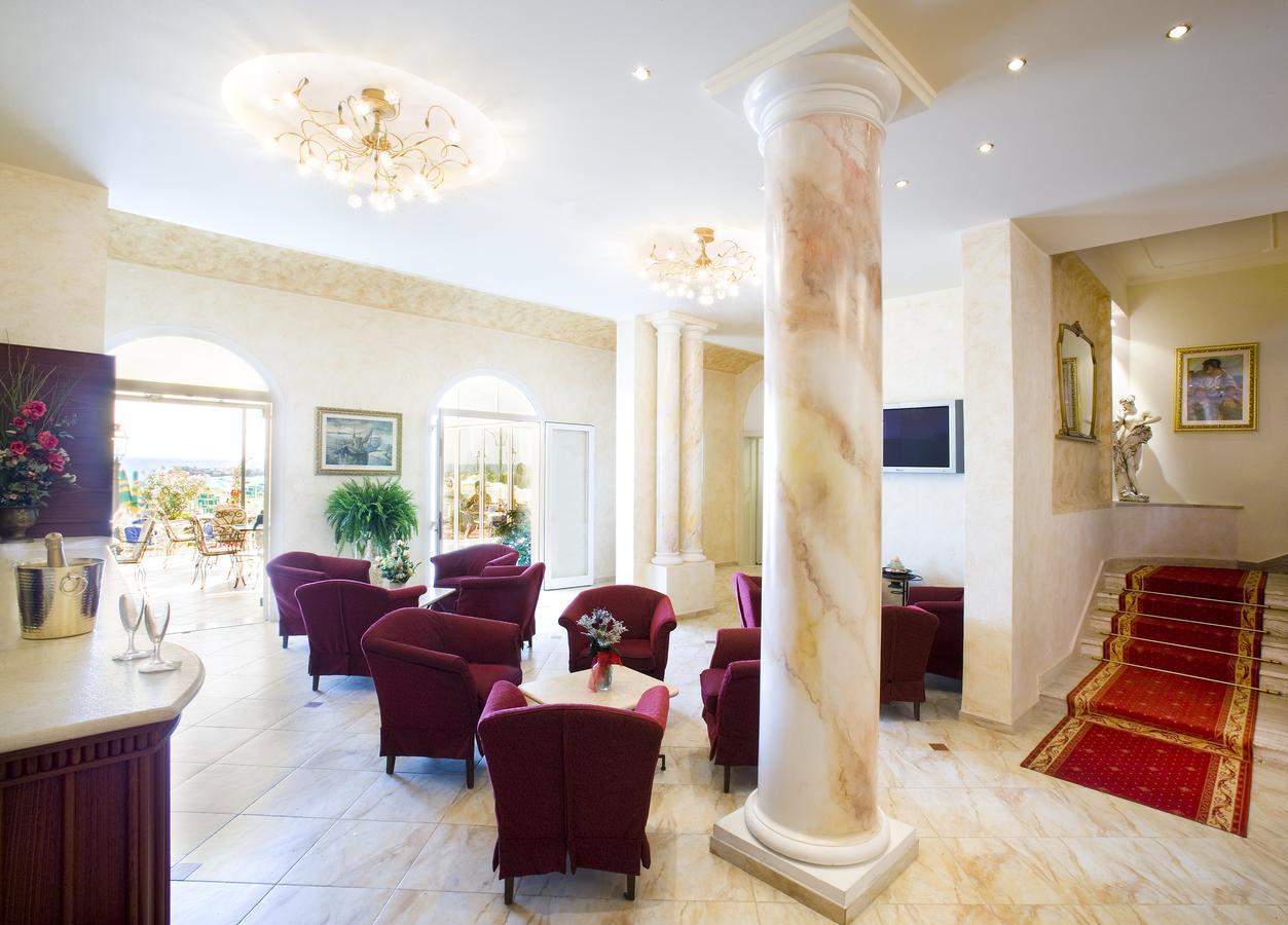 Hotel Rosa Maria Elite Bellaria-Igea Marina Buitenkant foto