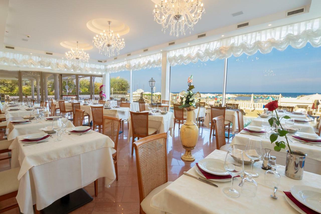 Hotel Rosa Maria Elite Bellaria-Igea Marina Buitenkant foto